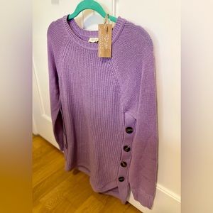 RD Style knit sweater with side buttons